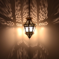 Orientalische Lampe Mayla Milchglas aus Messing H 45 cm