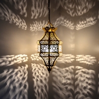 Orientalische Lampe Nadira Milchglas aus Messing H 45 cm