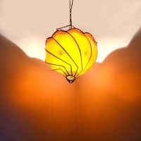 Henna-Deckenlampe aus Leder Kaiser Orange H 50 cm